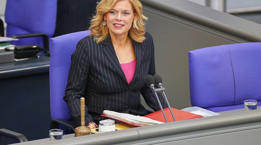 Klöckner ermahnt Bundesregierung wegen verspäteter Antworten