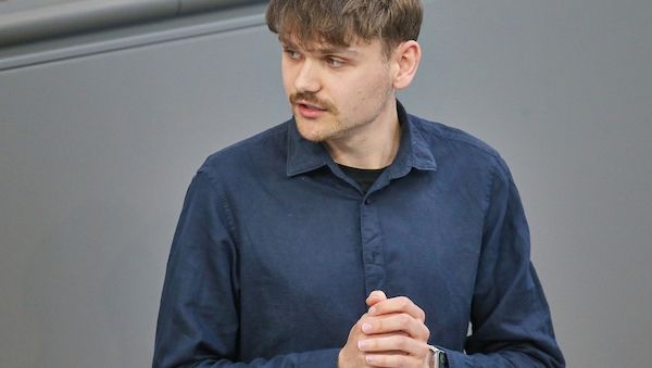 Linke fordert schnelle Umsetzung der "Nur-Ja-heißt-Ja"-Regel