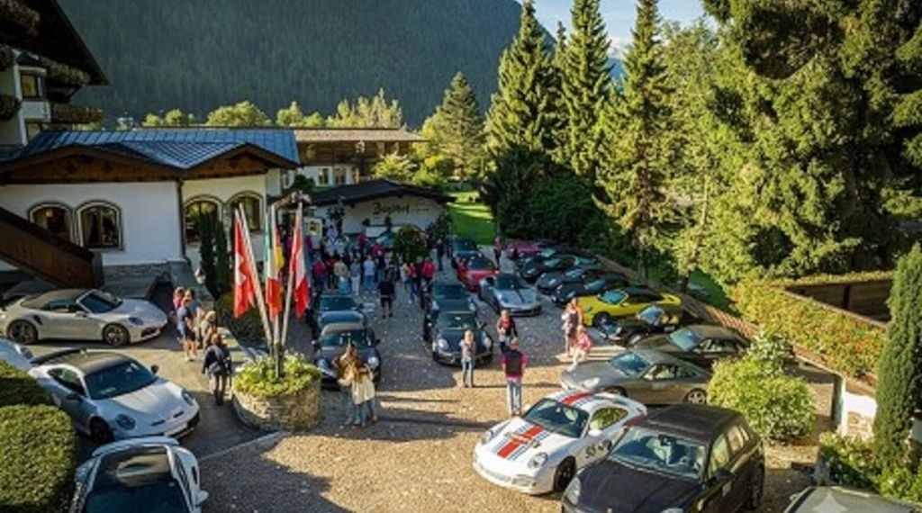 Faszination Porsche – Leidenschaft trifft auf alpine Perfektion: Das 911er-Treffen im 5-Sterne SPA Hotel Jagdhof im Stubaital