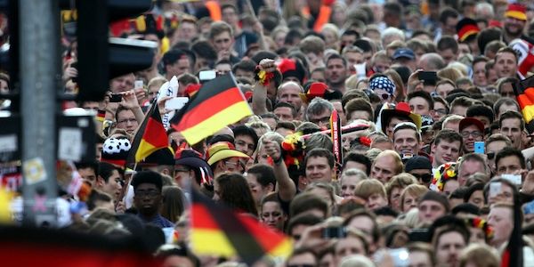 Wissenschaftler wollen zur WM "Fußballfieber" erforschen