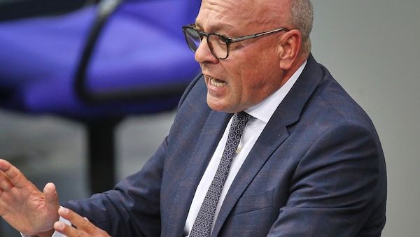 Union will Kontrolle von GEAS-Regeln durch EU-Kommission