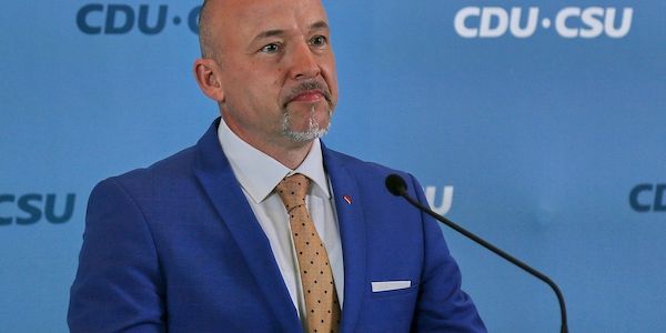CSU-Landesgruppenchef will höheren Spitzensteuersatz