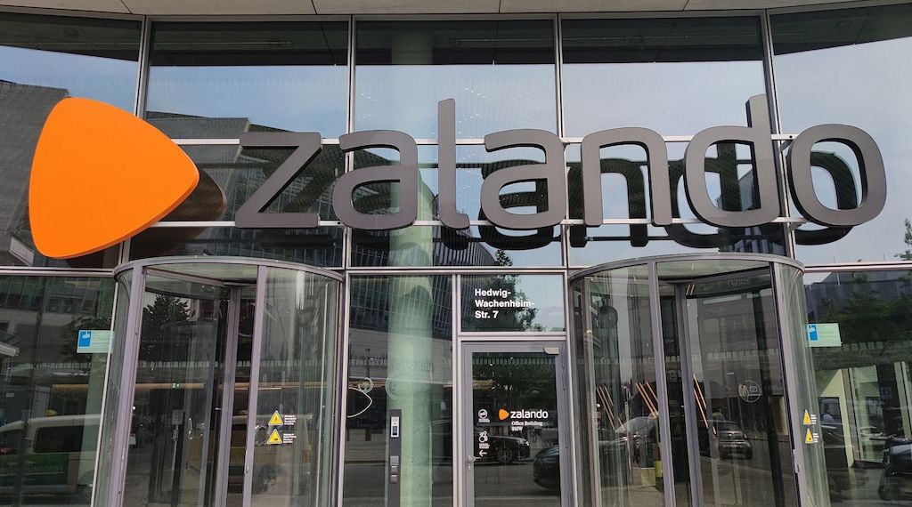 Zalando-Beschäftigte protestieren gegen WM-Sponsoring