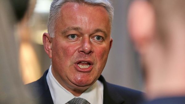 GKV-Sparpaket: Schnieder kritisiert Einschnitte für Pharmaindustrie
