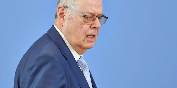 Steinbrück kritisiert Blockade bei Infrastrukturgesetz