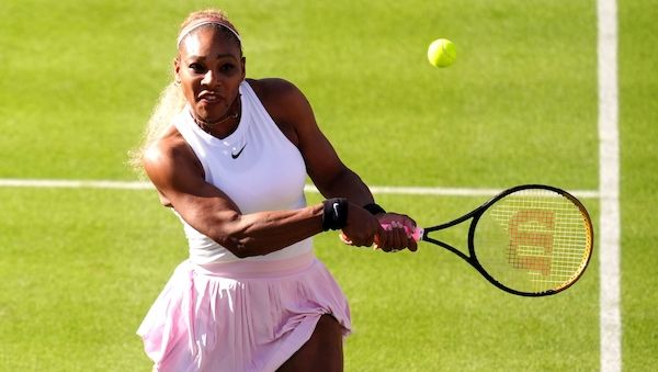 Tennis-Ikone Serena Williams spielt in Berlin mit Muchova im Doppel