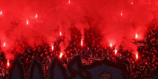 Reul kritisiert Fußballvereine für Umgang mit Stadion-Tätern
