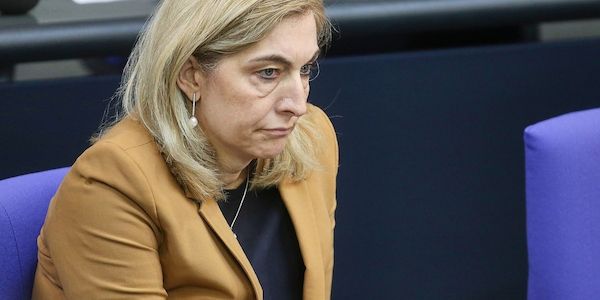 Dehoga warnt vor Jobverlust durch Warken-Pläne