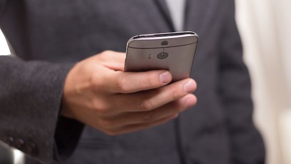 ARAG Experten über häufige Werbeanrufe und wie man sich wehren kann