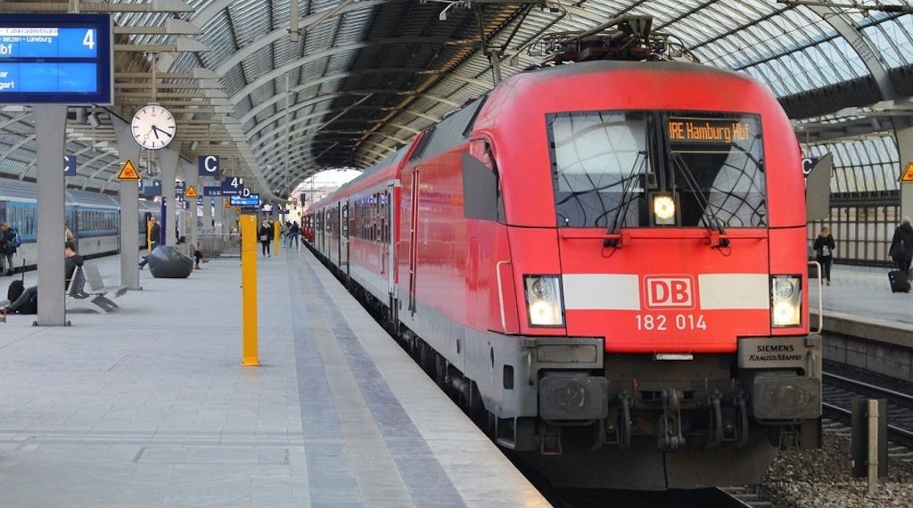 ARAG Experten über den Umgang mit den Verspätungen der Bahn!