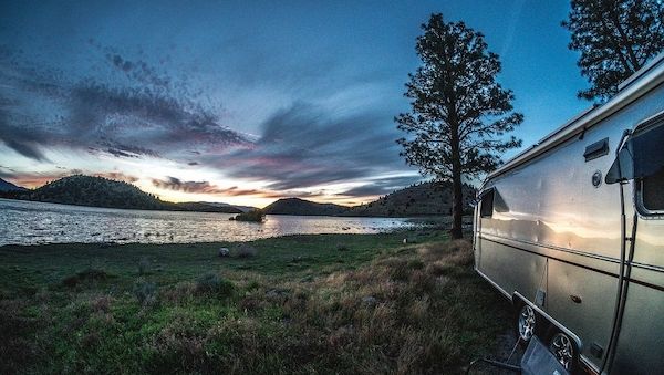 ARAG Experten über Camping im fortgeschrittenen Alter