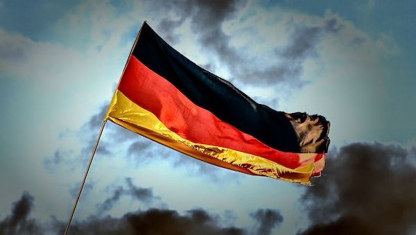 Autokorsos, Hupkonzerte und Fahnen zur EM: Was ist erlaubt? 