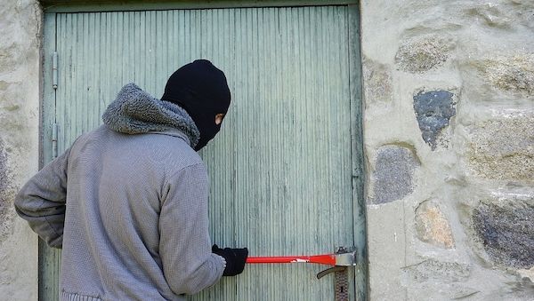 Ferien- Wie man sein Zuhause einbruchssicher macht