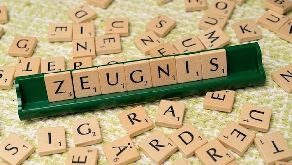Experten geben Tipps zum Umgang mit schlechten Zeugnissen
