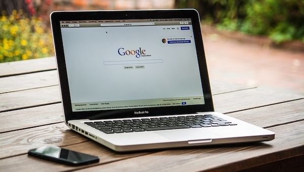 ARAG- Bürger-Grundrechte gelten auch im Internet
