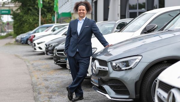 Automobilvertrieb 2.0: Wie Rosolski den Erfolg von Autohäusern neu definiert