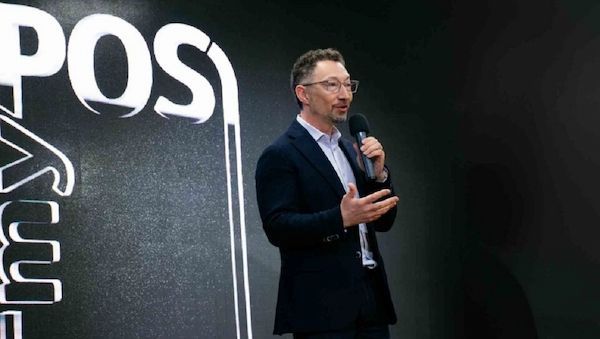 Mario Shiliashki tritt mit Unterstützung von Advent International als CEO bei myPOS an