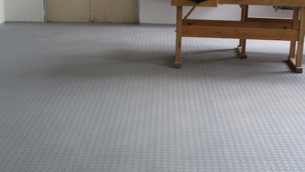 PVC-Fliesen mit Noppen-Oberfläche, für Ihren Garagen- und Werkstattboden