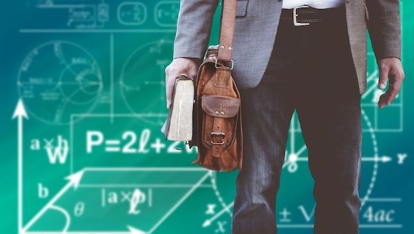ARAG: Dürfen Lehrer ihren Schülern alles vorschreiben?