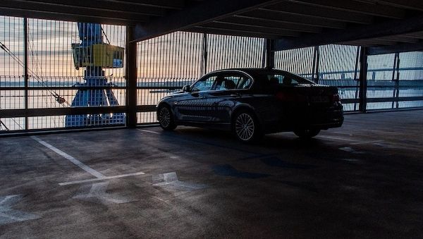 ARAG - Dürfen Männer auf Frauenparkplätzen parken?
