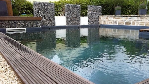 Heizverbot für private Poolanlagen: Was gibt es für Alternativen?