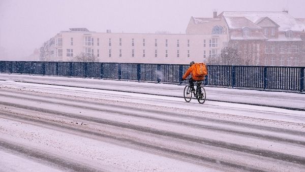 ARAG: Wie der Drahtesel wintersicher wird