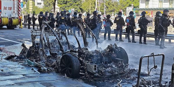 Bundesregierung kritisiert Gewalt bei Anti-G7-Protesten