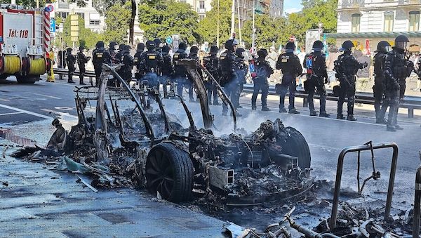 Bundesregierung kritisiert Gewalt bei Anti-G7-Protesten