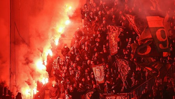 Bericht: IMK vertagt Entscheidung zu Pyrotechnik in Stadien