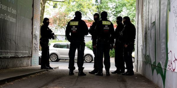 Der Berliner Senat will illegalen Waffenbesitz als Verbrechen einstufen