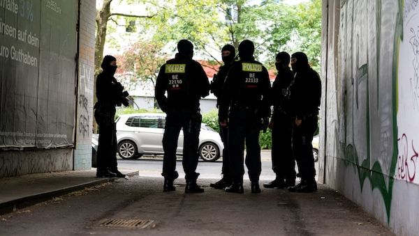Der Berliner Senat will illegalen Waffenbesitz als Verbrechen einstufen