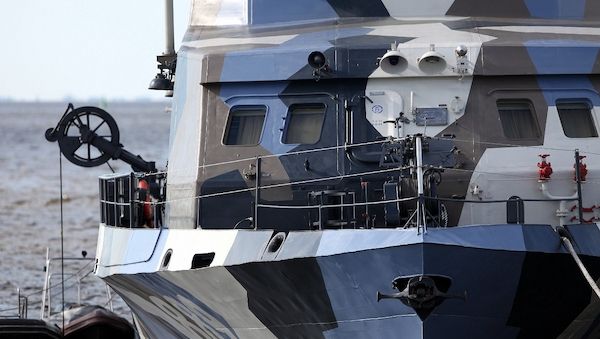 Russisches Kriegsschiff feuert Warnschüsse auf Yacht im Ärmelkanal