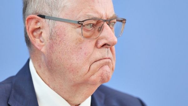 SPD-Generalsekretär widerspricht Steinbrück bei Umgang mit AfD