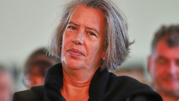 Sachsen-Anhalts Innenministerin warnt vor Radikalisierung im Netz