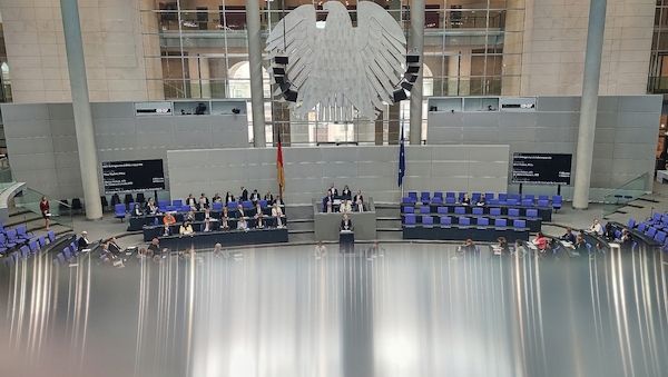 SPD: Schnelle Bundestagsentscheidung zu Hormus-Einsatz möglich