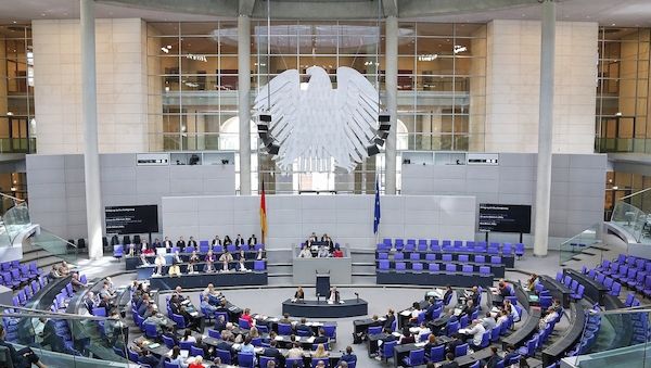 Röwekamp: Hormus-Mandat nur mit defensivem Auftrag
