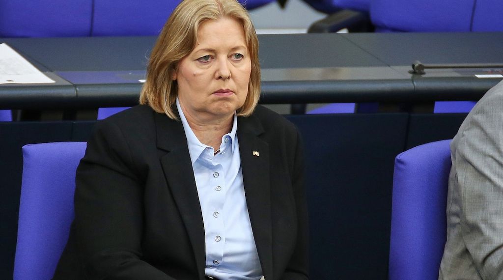 Union kündigt Widerstand gegen Arbeitszeit-Pläne von Bas an