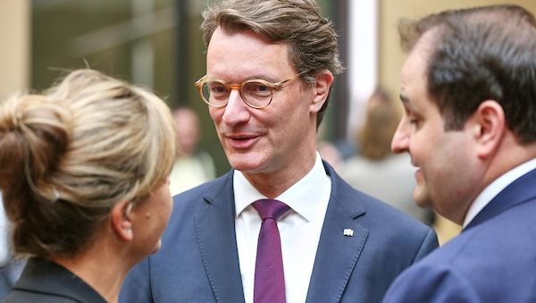 Wüst, Neubaur und Liminski treffen EU-Vizepräsidenten in Brüssel
