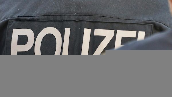 Drei Verletzte bei Verkehrsunfall in Prenzlauer Berg