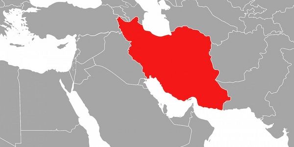 Iran sperrt Straße von Hormus erneut