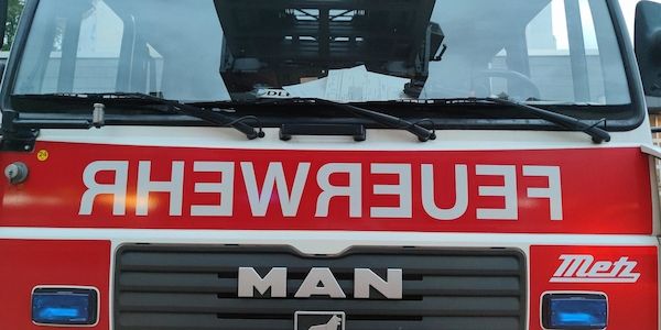 Hotelbrand in Hamburg-St. Georg: Feuerwehr rettet 14 Menschen