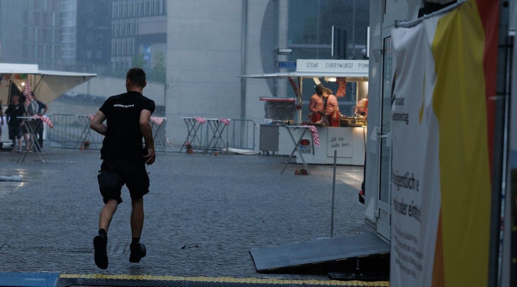 Heftiges Gewitter legt S-Bahnstrecken in Berlin lahm