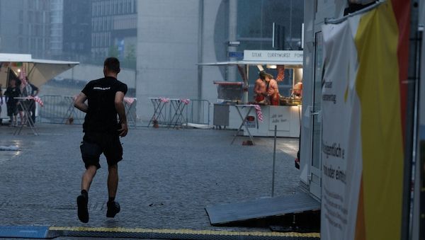 Heftiges Gewitter legt S-Bahnstrecken in Berlin lahm