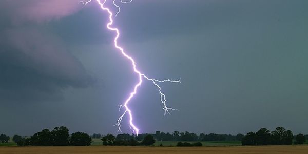 Unwetterwarnung Brandenburgs Feuerwehr rückt zu vermehrten Einsätzen aus