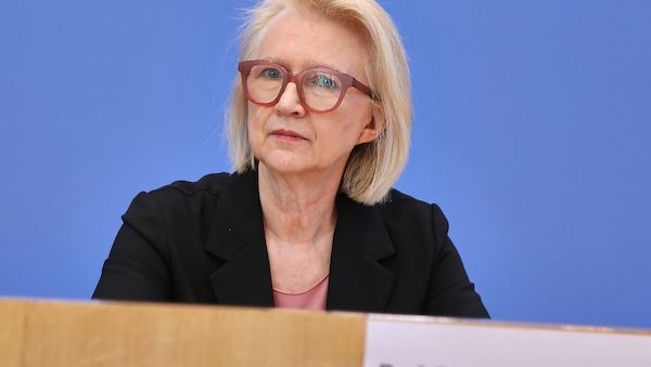 Wirtschaftsweise Schnitzer fordert Einschränkung von Minijobs