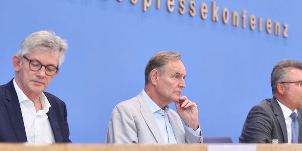 Kommunen kritisieren Kommunikationskanäle ins Kanzleramt