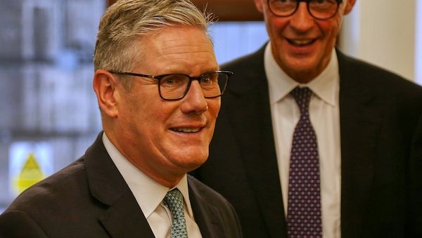 Bundesregierung setzt nach Starmer-Rücktritt auf Kontinuität
