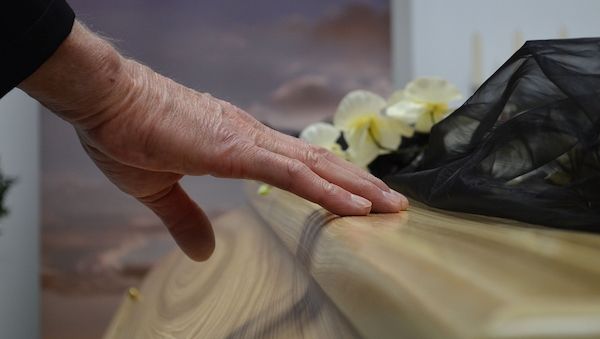 Erbe annehmen oder ausschlagen: Regeln und Folgen