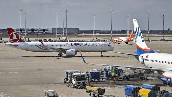 Auswärtiges Amt sieht Verantwortung für Visa-Wartezeit bei Türkei