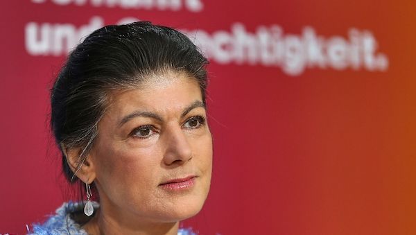 Wagenknecht will Überraschungs-Ministerpräsident für Sachsen-Anhalt